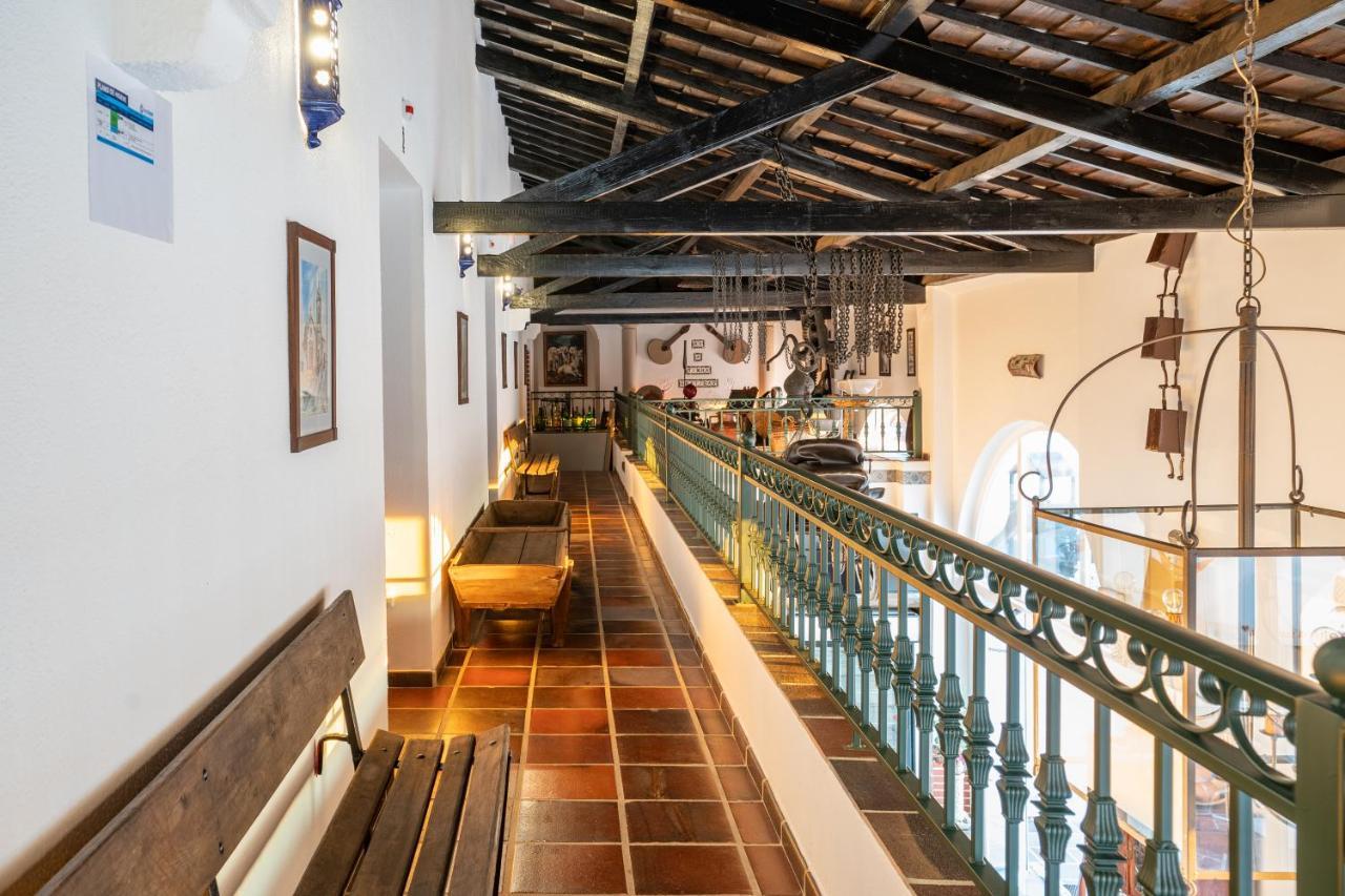 Escola Do Fado Bed & Breakfast Vila Fernando  Ngoại thất bức ảnh